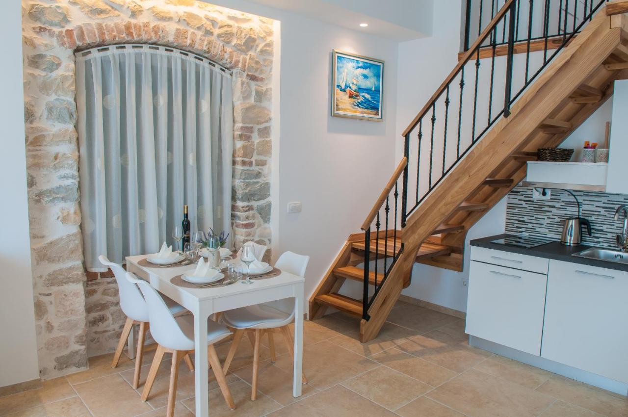 Bazzar Apartments Trogir Kültér fotó