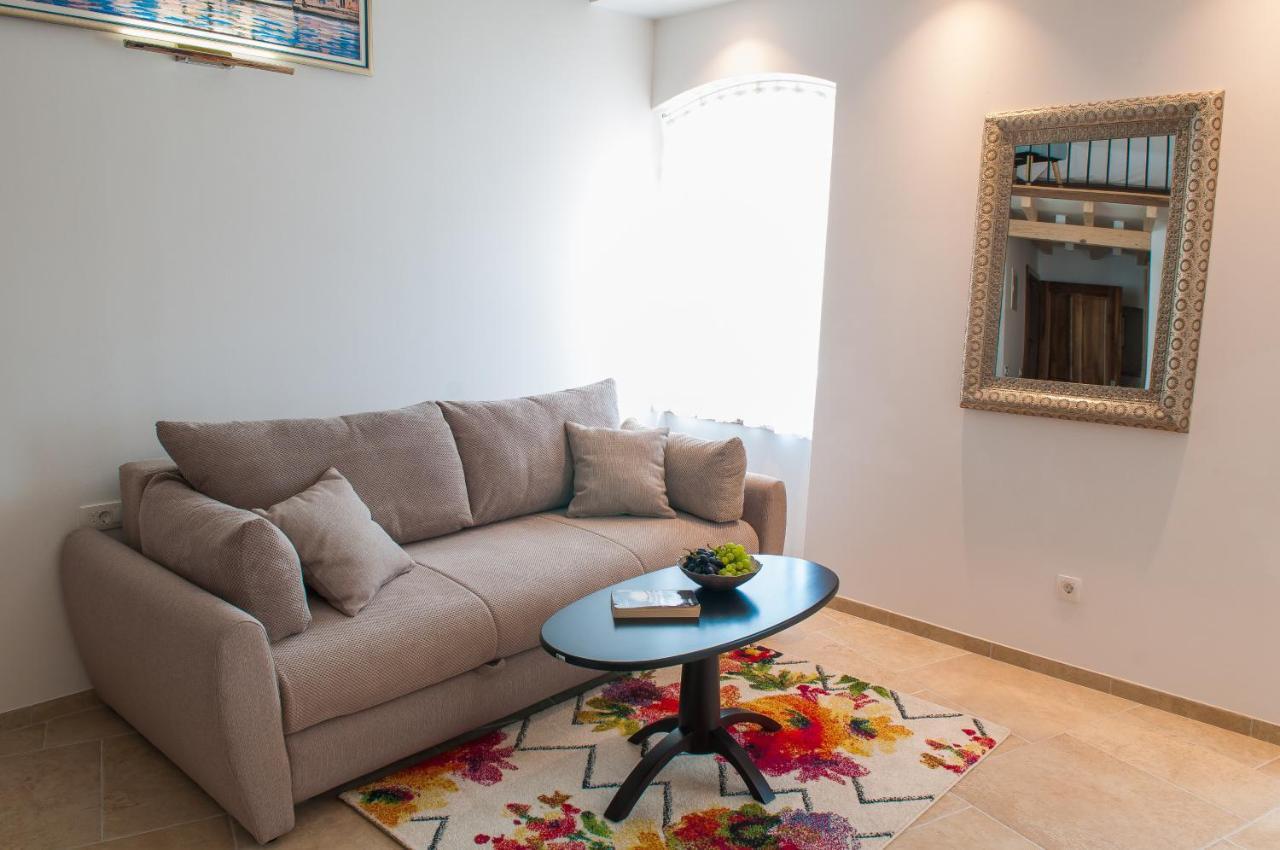 Bazzar Apartments Trogir Kültér fotó