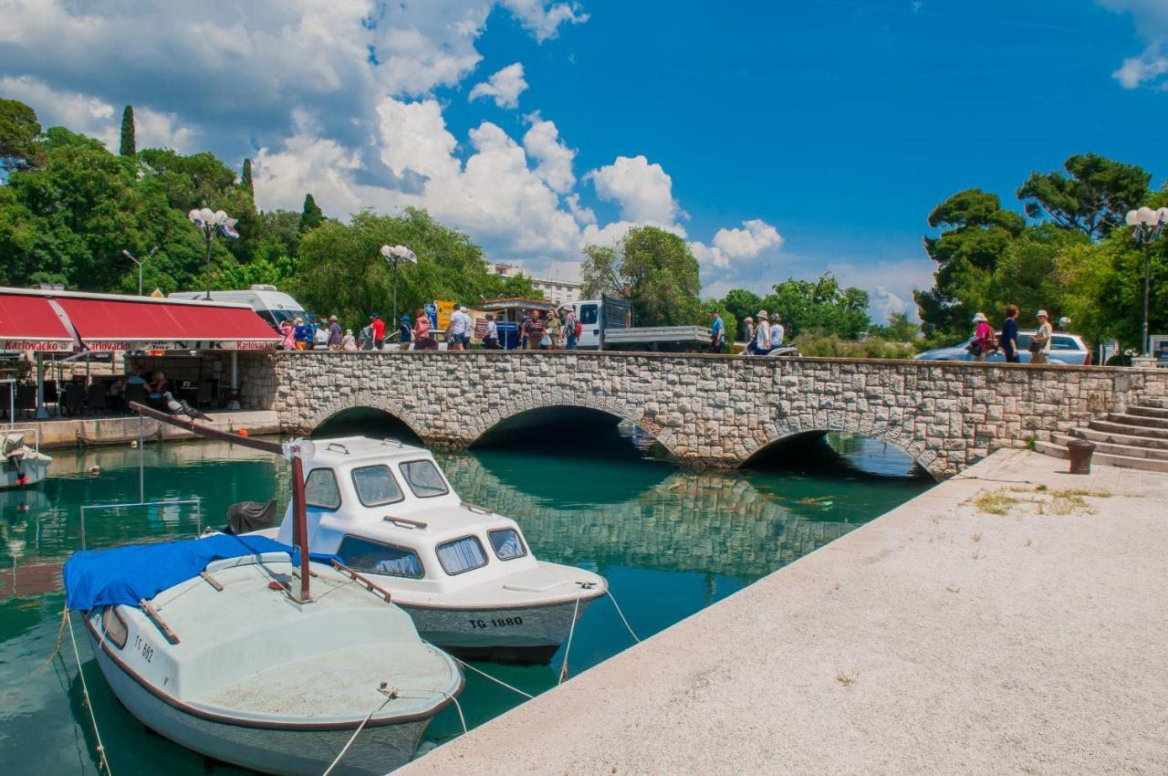 Bazzar Apartments Trogir Kültér fotó